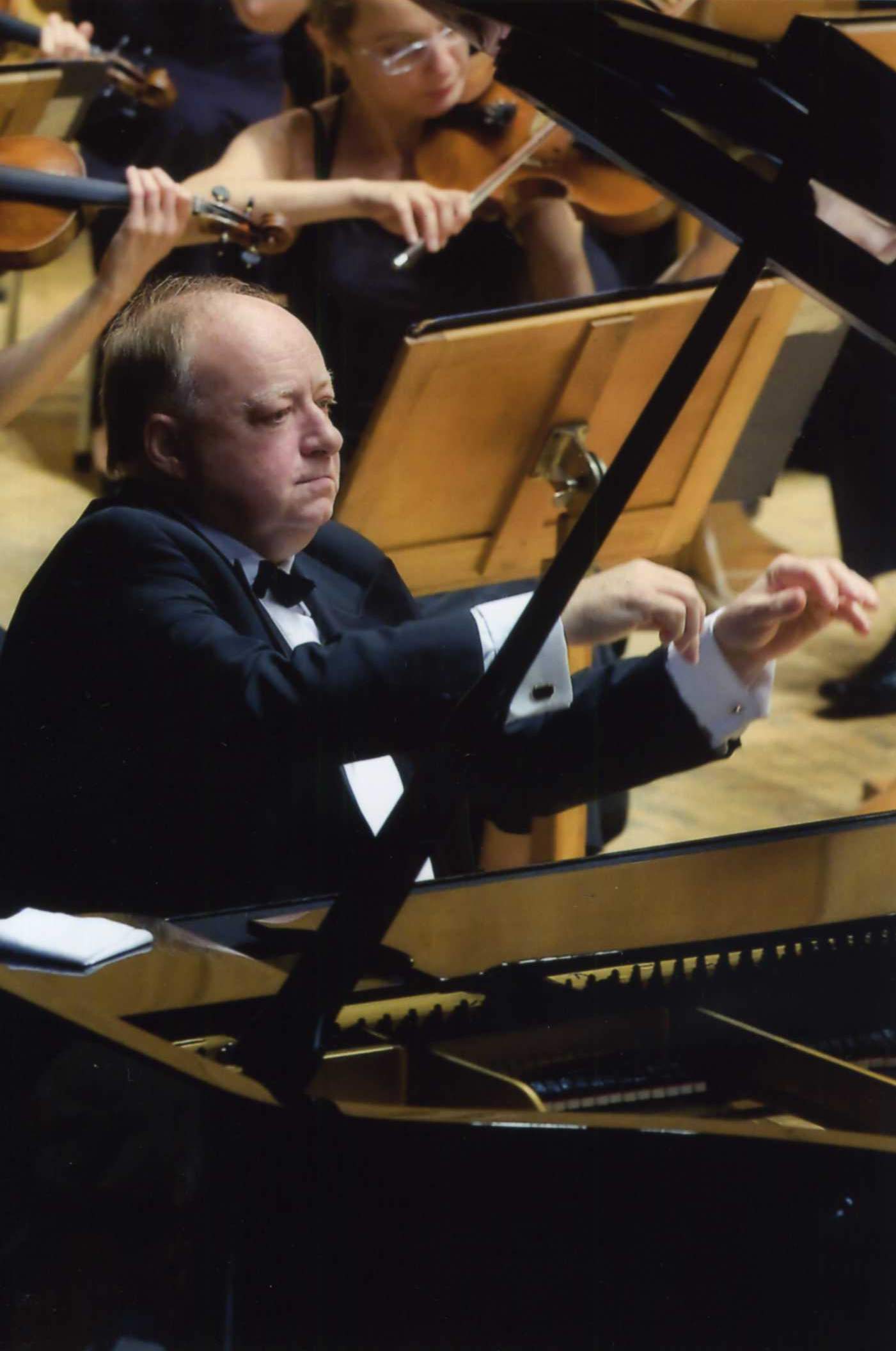 Ivan_Drenikov_pianist002.jpg