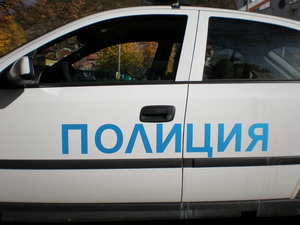 Иззеха дрехи ментета