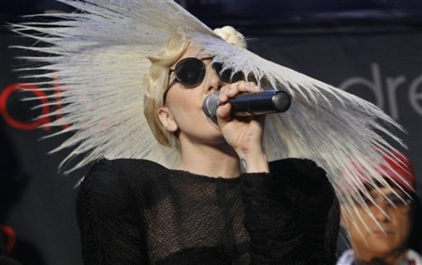 Lady Gaga идва в България?