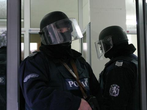 Намериха боен арсенал в къщата на Ториното