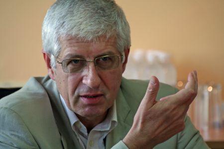 Овчаров: Кадиев да стане лицето на партията 