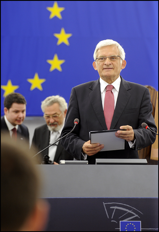Шефът на Европарламента идва навръх националния ни празник