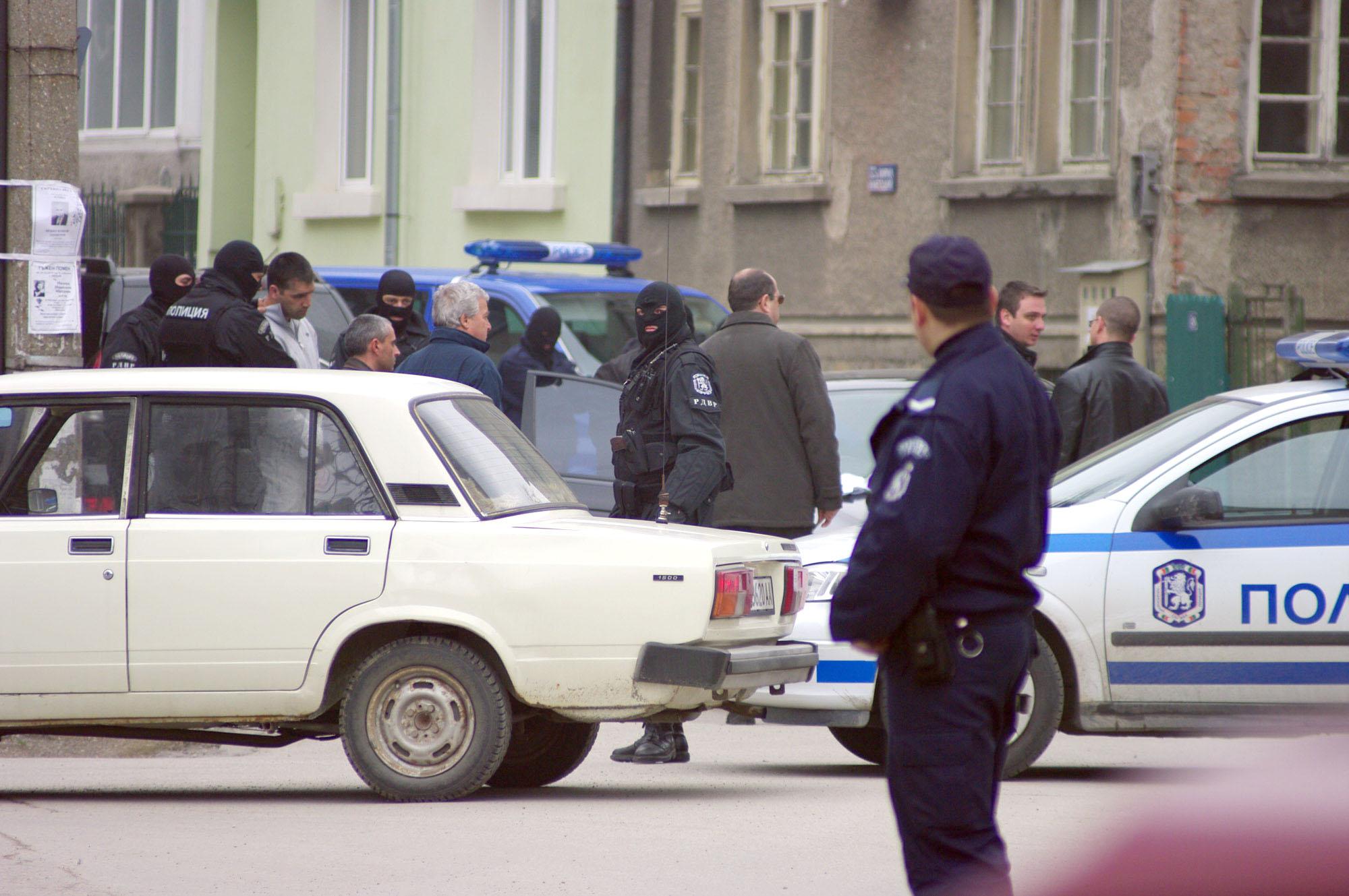 Пак нощна спецакция в столицата