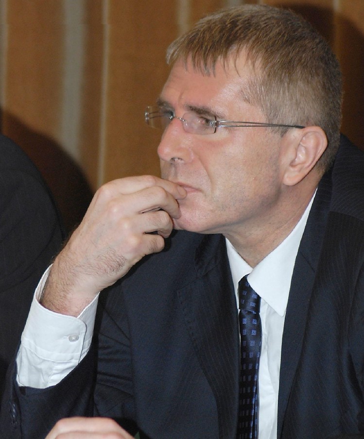 Спас Русев дава 30 млн. лв. на Ковачки за  Общинска банка 