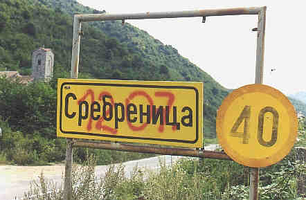 Холандски гейове виновни за клането в Сребреница