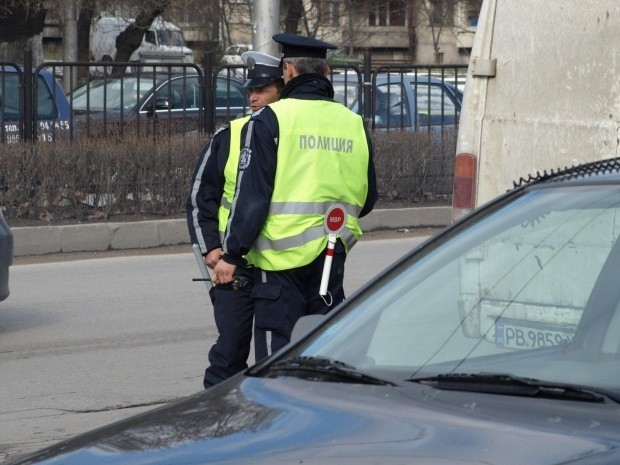 Без загинали по пътищата за денонощието