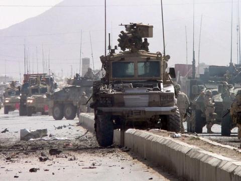 Няма пострадали български военни при нападението срещу летище "Кандахар"
