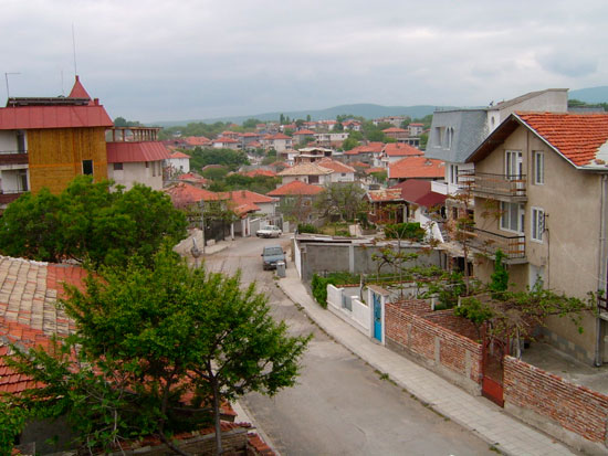И жената на съдия Урумов - социално слаба