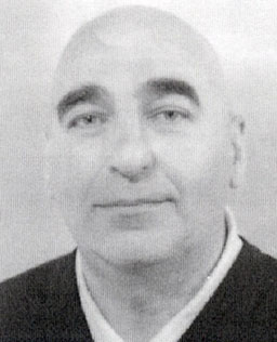 МВР продължава да издирва 58-годишен измамник