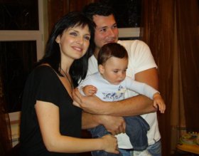 Синът на Жени Калканджиева стана на годинка