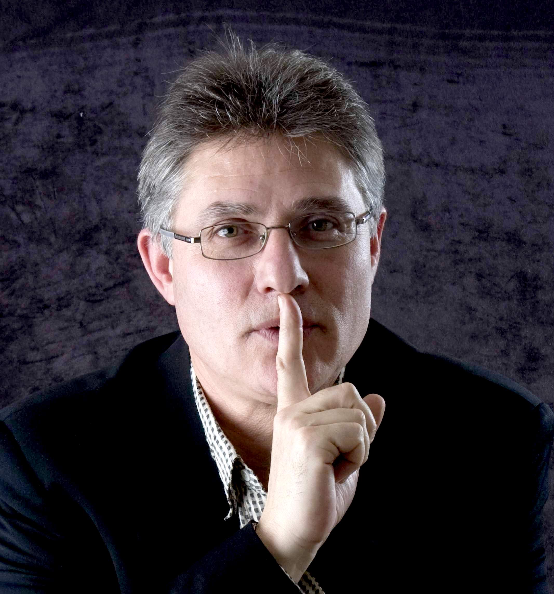 Атанас Панайотов: Изгонили Кюлев от Нравствената милиция, защото чукал проститутките!