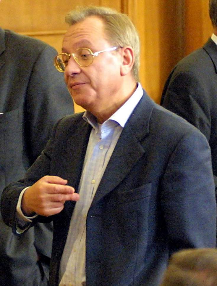 Осман Октай: Човекът на Доган – Гюнай Сефер, се наложи чрез убийства и изнасилвания!