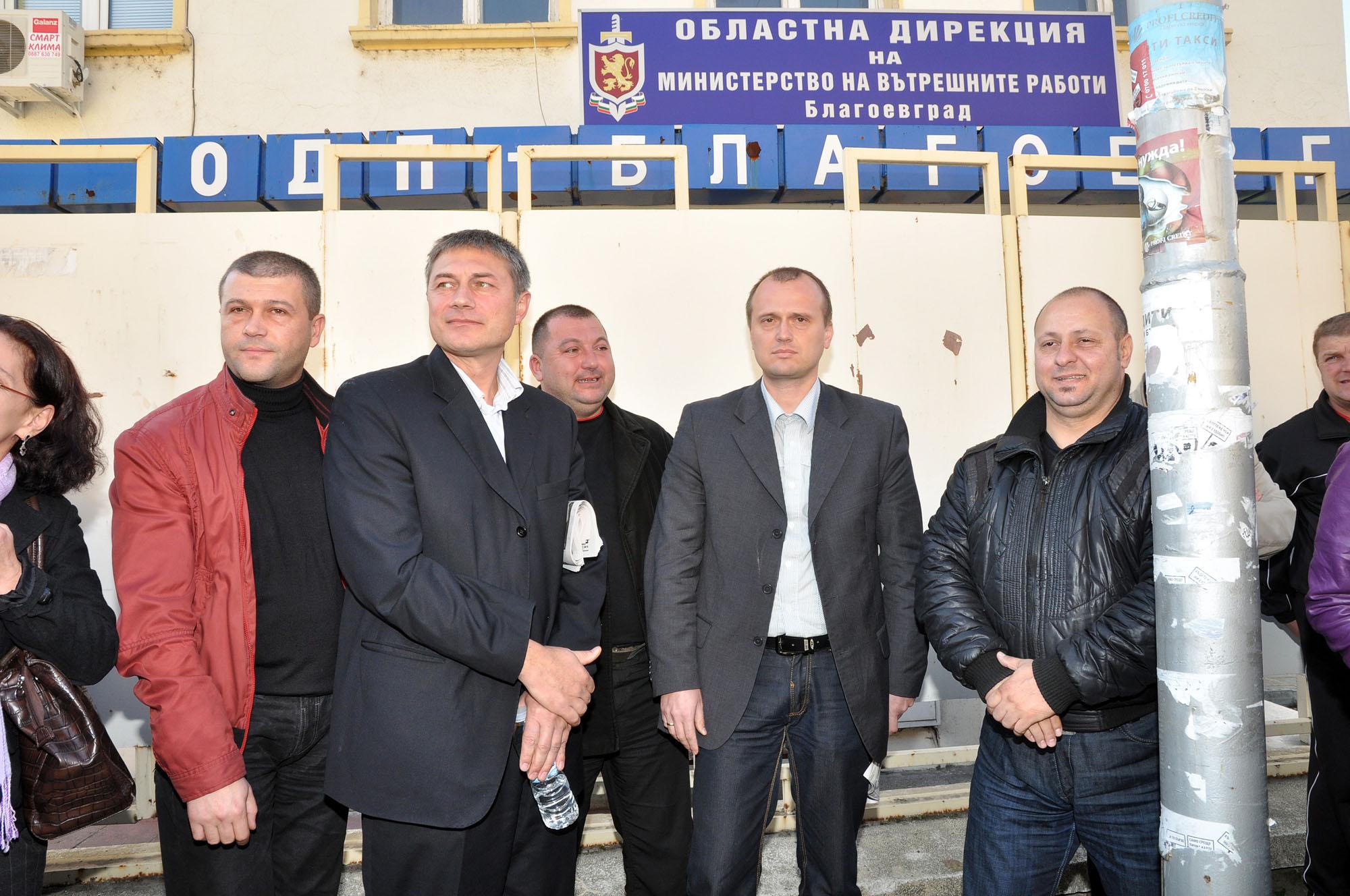 Отложиха делото срещу полицаите, обвинени в смъртта на Чората