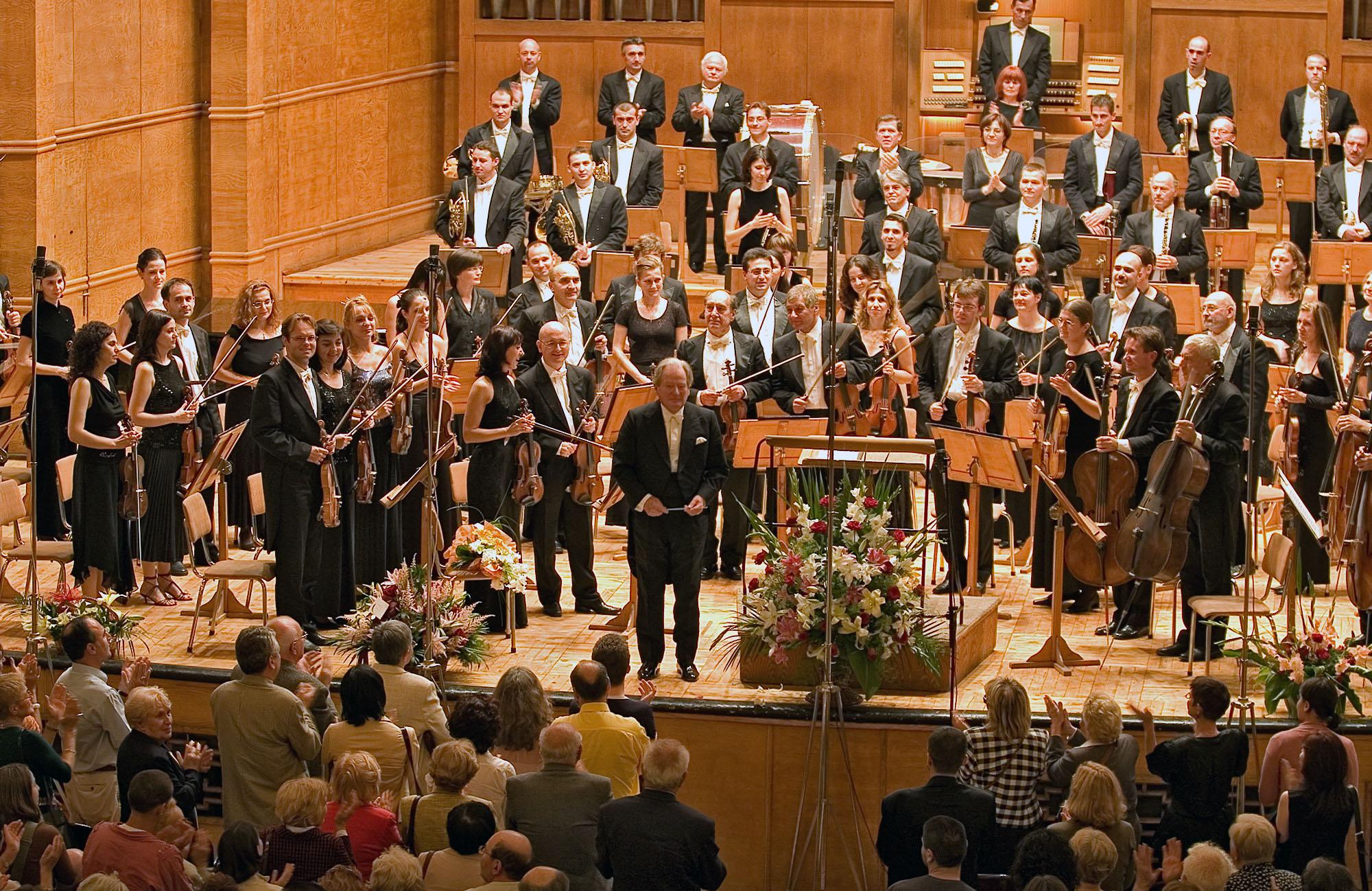 Софийската филхармония с голямо турне в Италия