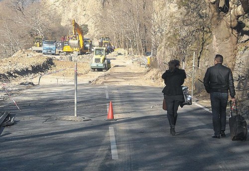 Скандално: ПП-ДБ продължават да пречат на АМ "Струма"