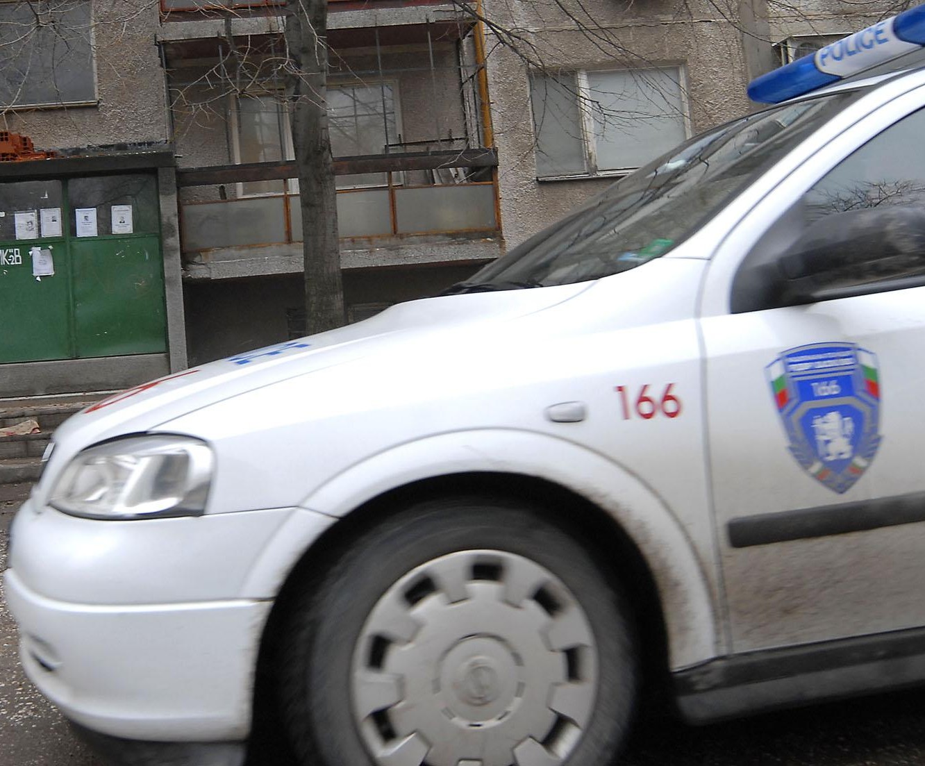 Семейство увисна на бесилото заради дългове