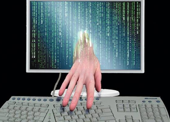 БСП "назначава" агенти на работа във форуми, Туитър и Фейсбук