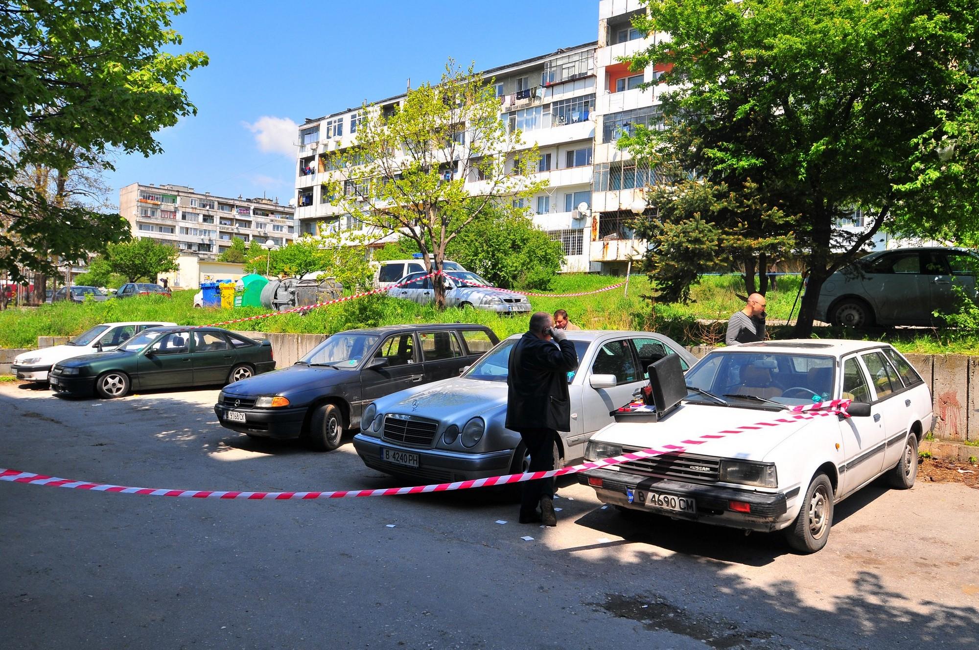 Откриха надупчен на решето мъж на паркинг във Варна 