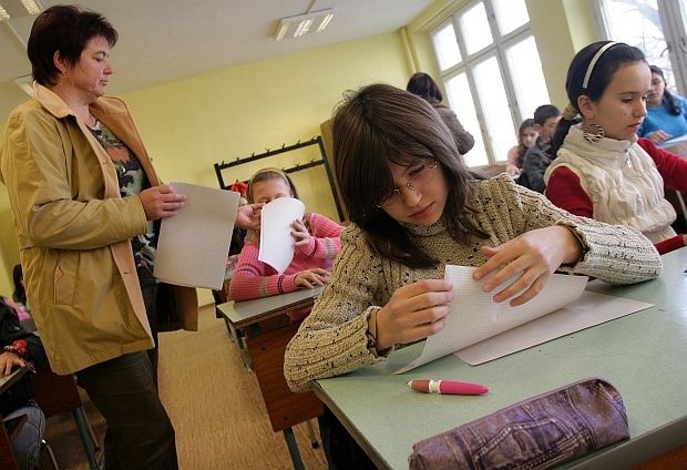 Вариант 3 се падна на изпита по БЕЛ за седмокласниците