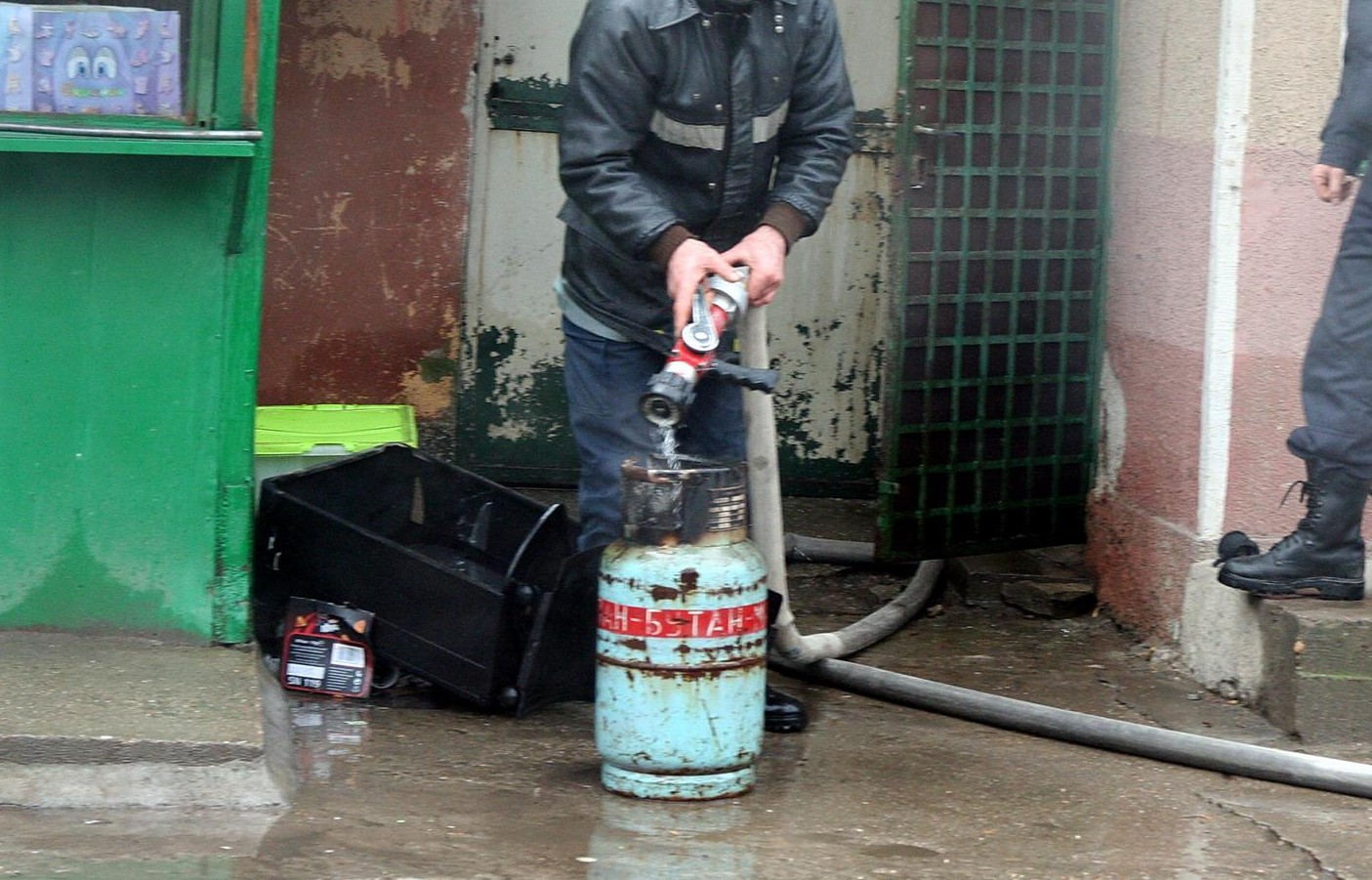 Газова бутилка уби 52-годишен мъж 
