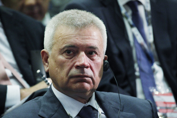 Пратениците на Алекперов проверяват работата на Валентин Златев
