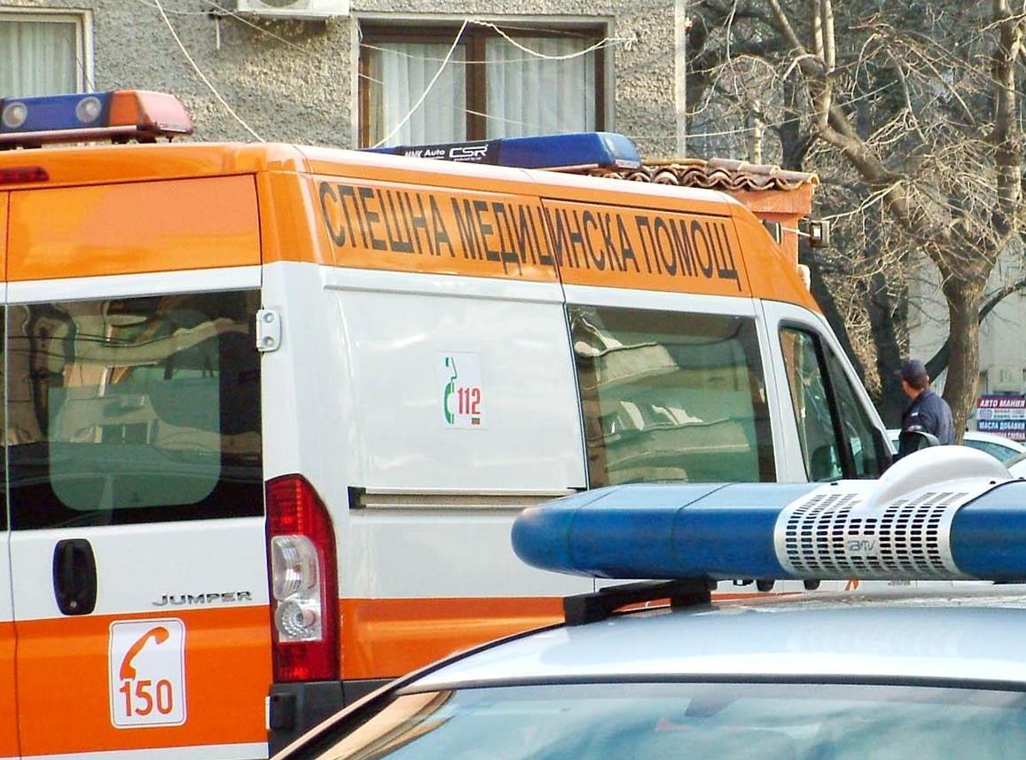 Пътен полицай загина в тежка катастрофа