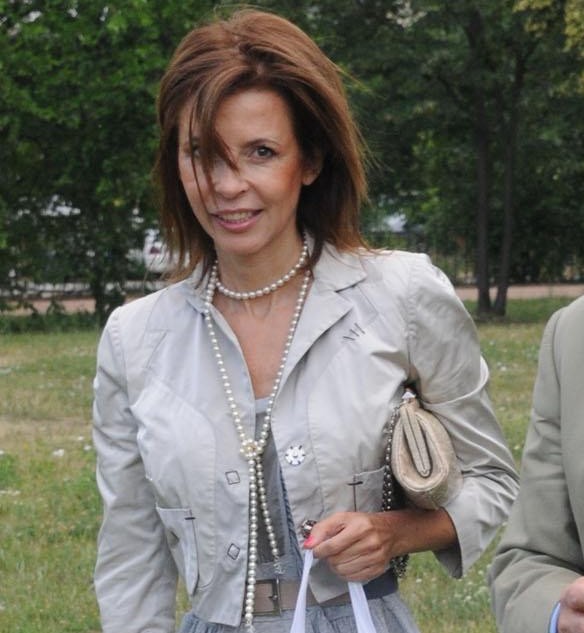Цветелина Бориславова и Миро Найденов ще спасяват пчелите
