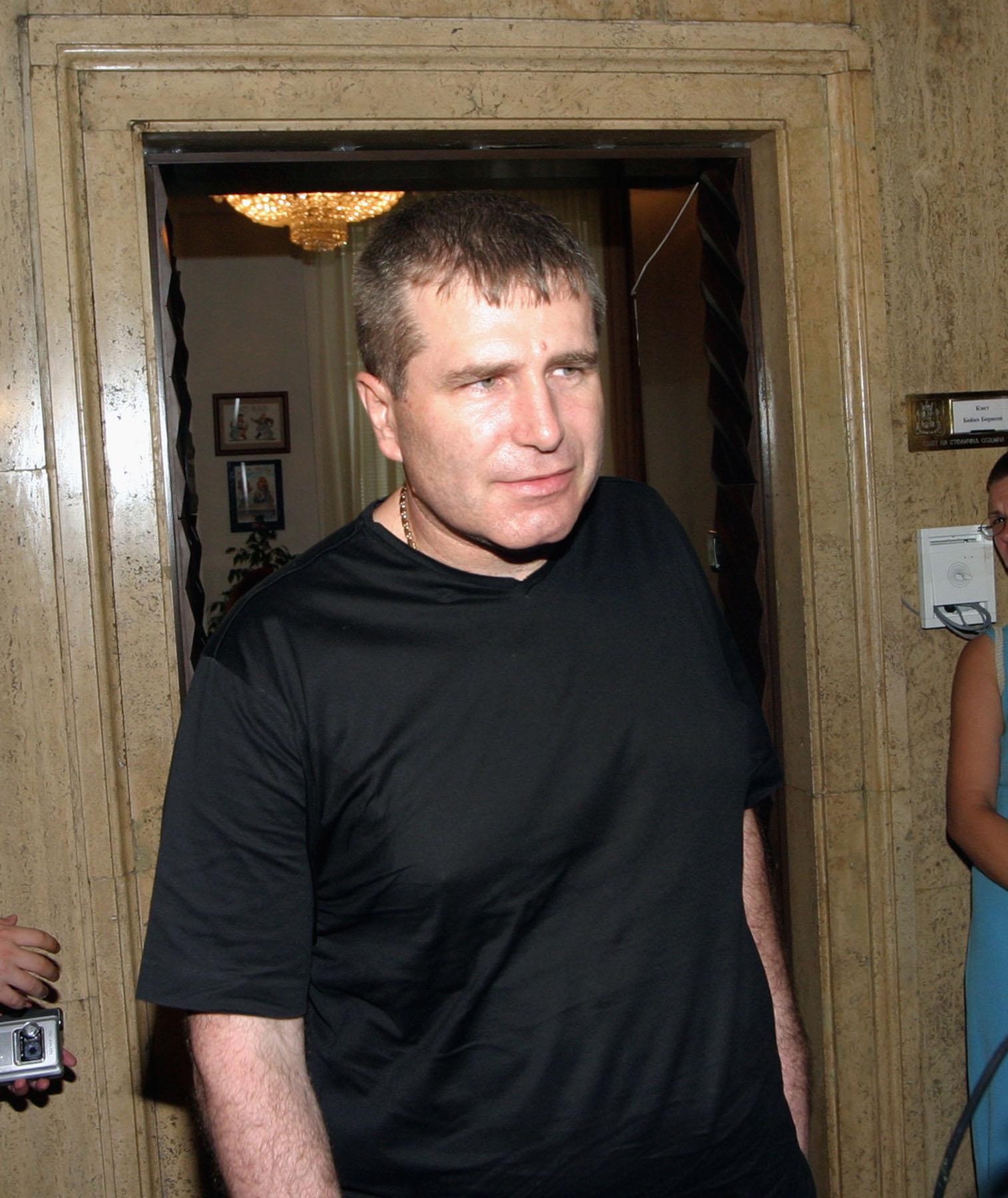 Ковачки скрил 100 млн. от данъци