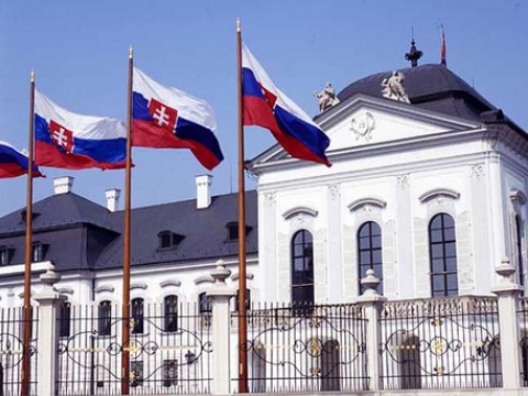 Словашкият кабинет загуби властта