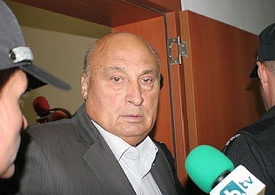 Откриха спиртоварната на Цар Киро