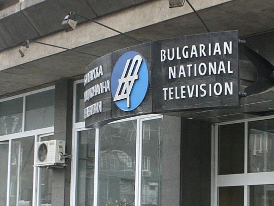 БНТ взе пари от агенти на ДС, обвиняем, пожарникар и политически хамелеони