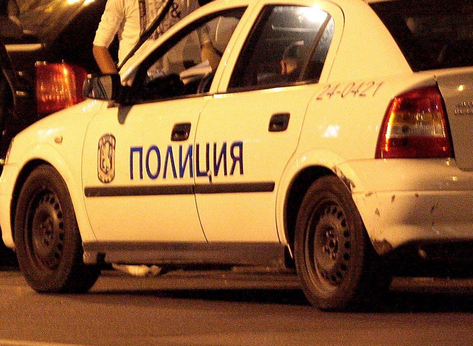 19-годишен блудствал с баба