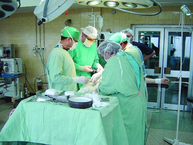 Болниците сами ще закупуват консумативите си