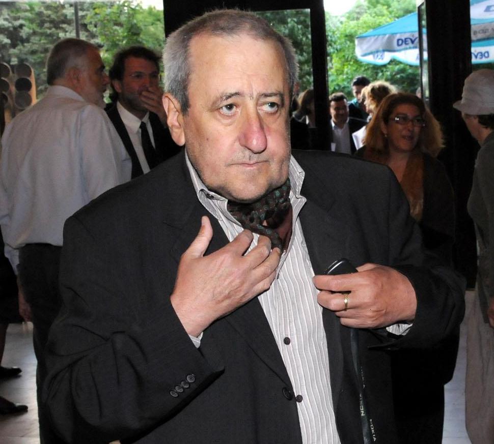 Почина Велко Кънев