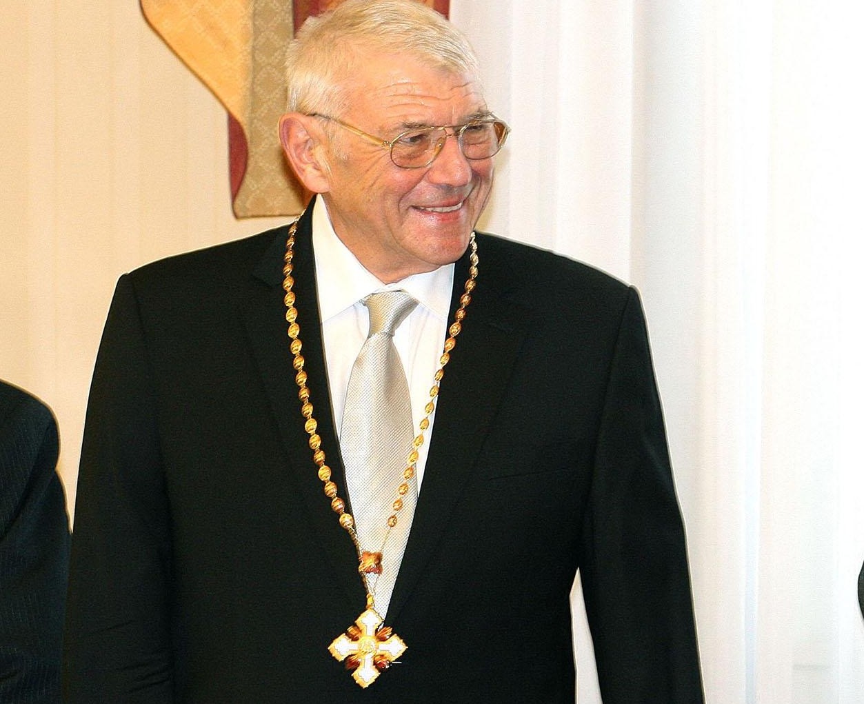 Почина Иван Андонов