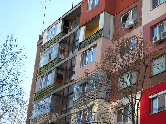 Газова бутилка взриви тераса в бургаски блок