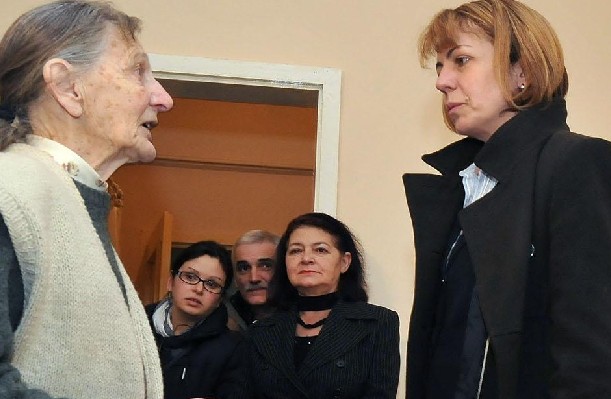Шефове на старчески дом откраднали 214 000 лв.