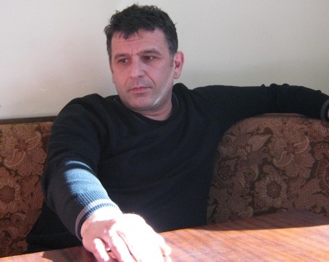 Бивш кмет на Дупница бие и обижда служител на "синя зона"