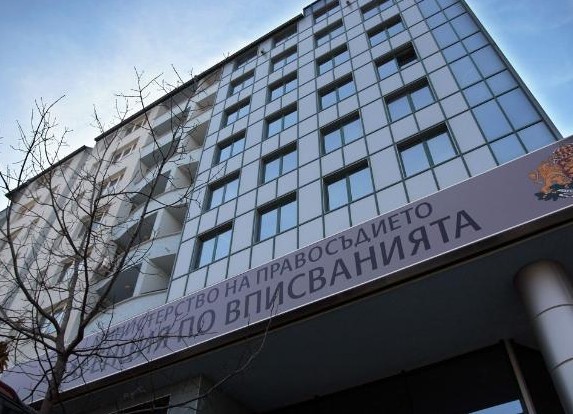 Половин милион фирми изчезват