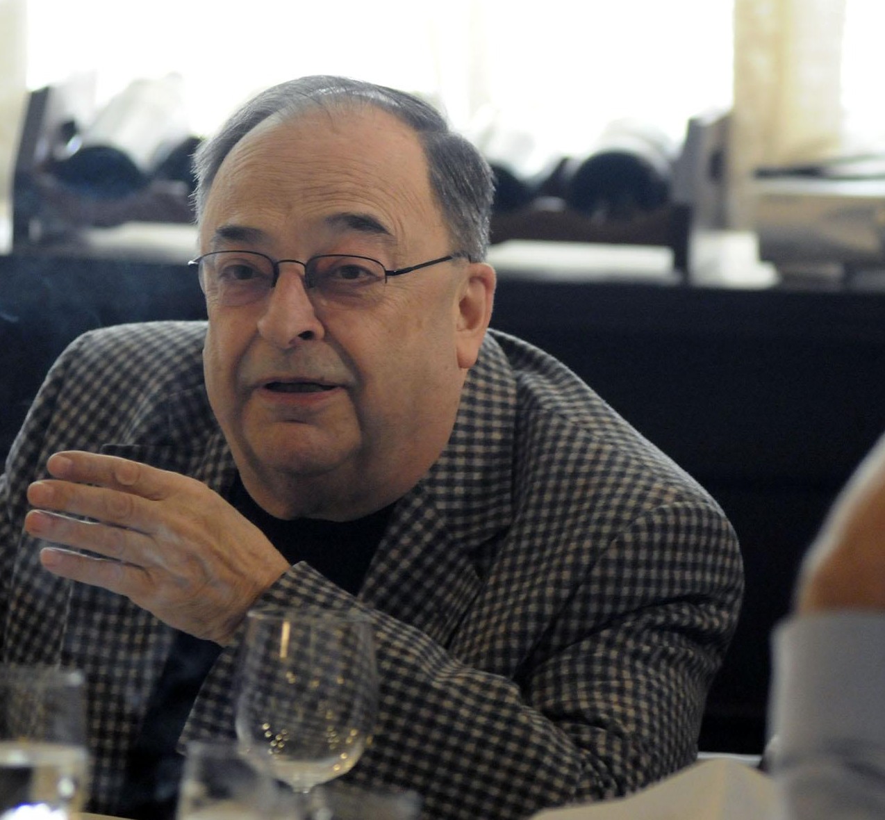 Виктор Вълков: В кръга “Монтерей” няма място за жени