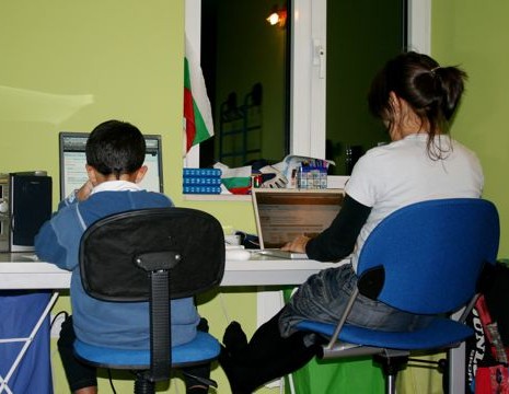 Президентските синове ритат в Борисова градина