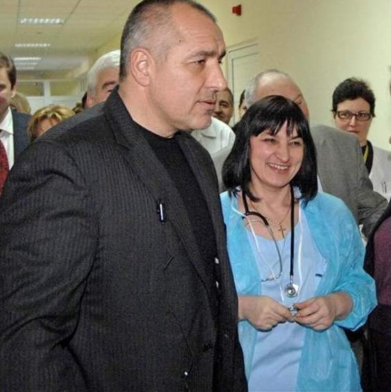 Оперираха сестрата на Бойко Борисов от тумор на мозъка