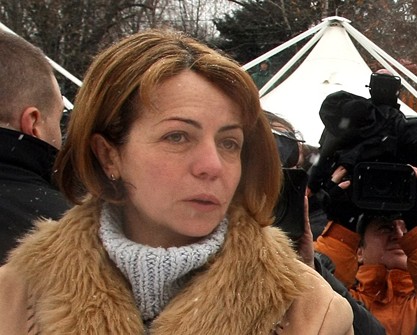 Фандъкова: Не можем да очакваме да видим асфалт, докато има обилен снеговалеж