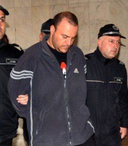 Болен адвокат отложи делото за обирджията от Сливен