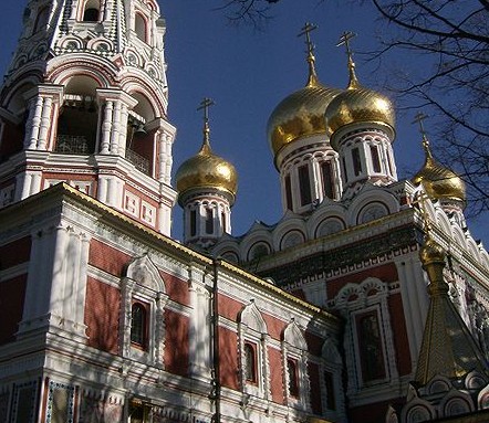 1000 лева за венчавка в храм-паметник
