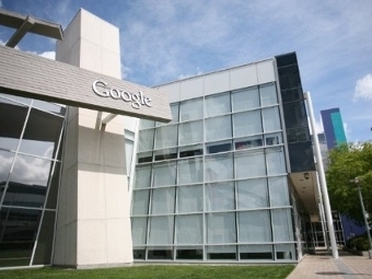 Google купува Motorola Mobility за $12,5 милиарда
