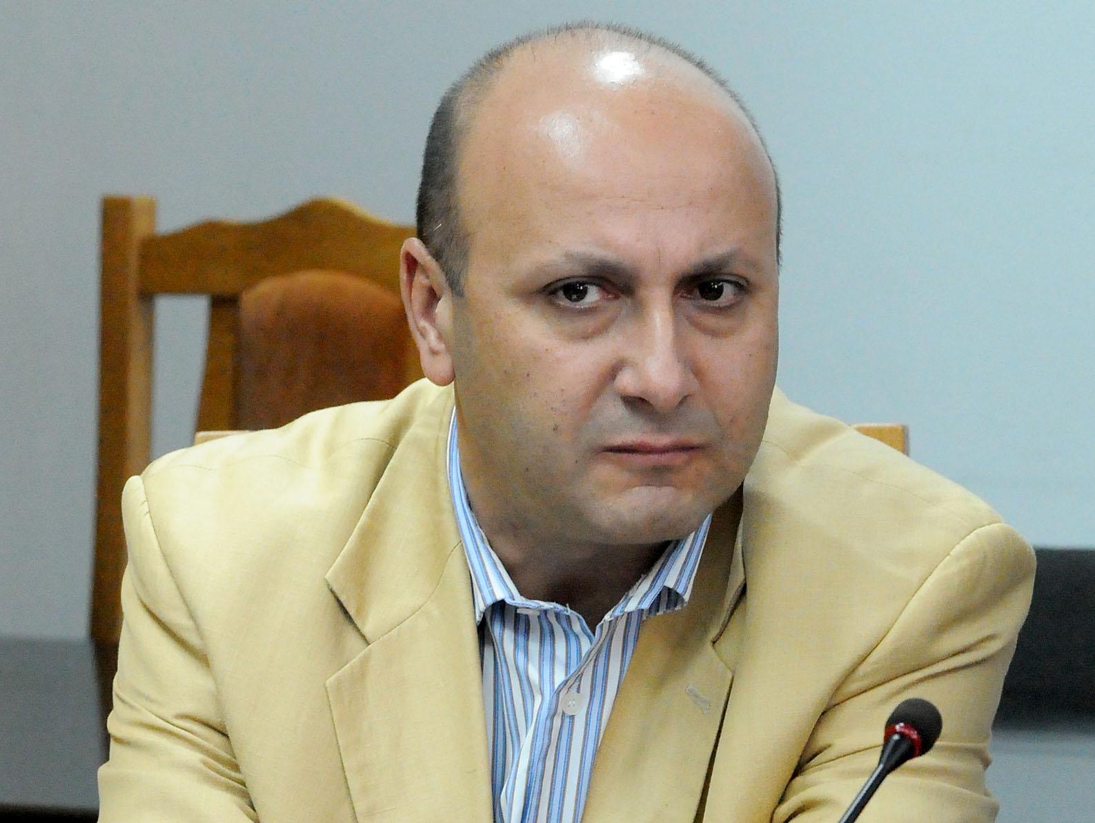 Станимир Флоров: Като са от "Шоуто на Слави", недосегаеми ли са?