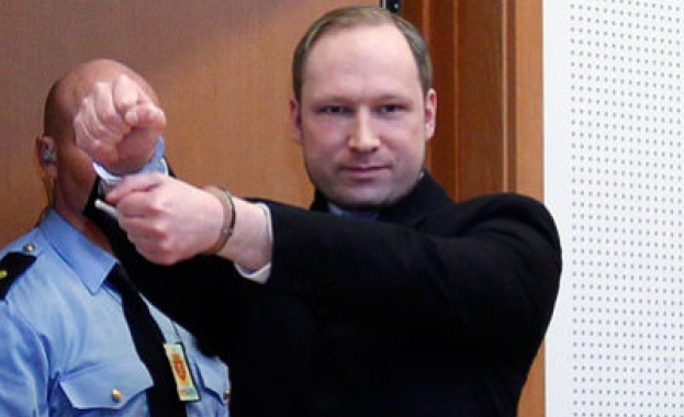 Брайвик официално е обвинен в тероризъм