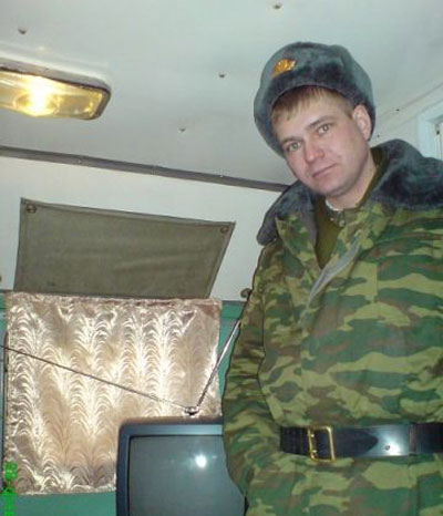 Граната разкъса офицер, закрил с тялото си бойци