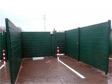 Наша метреса вади пари от секс в клетка за осеменяване